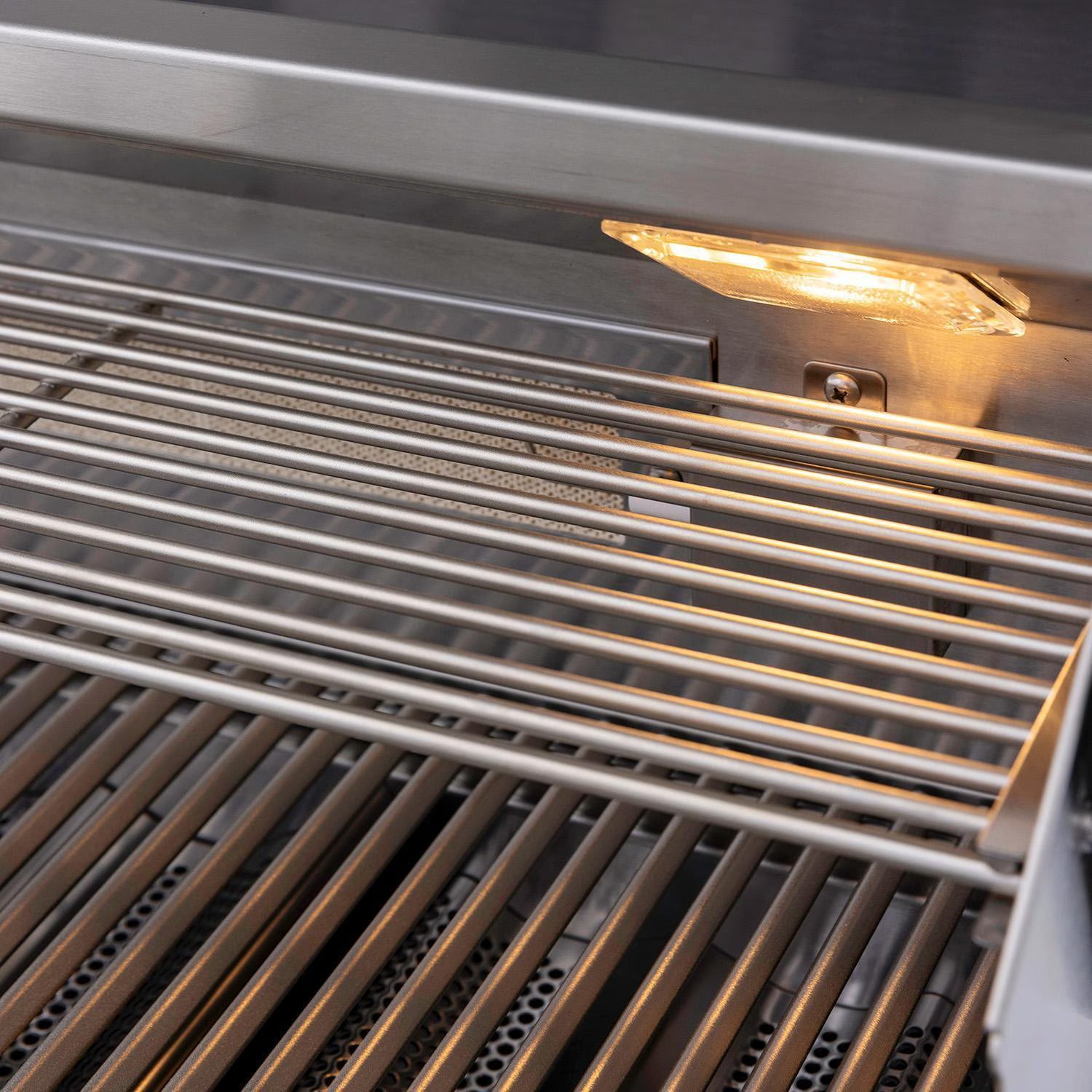 Blaze Premium LTE+ 40-Inch 5-Burner Built-In Natural Gas Grill